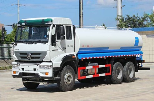 重汽斯太爾后雙橋20噸灑水車(chē) 重汽斯太爾后雙橋20噸灑水車(chē)