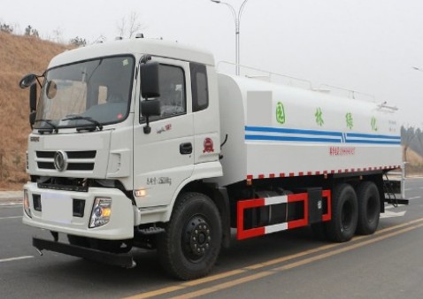 東風(fēng)御虎后雙橋20噸灑水車(chē) 東風(fēng)御虎后雙橋20噸灑水車(chē)