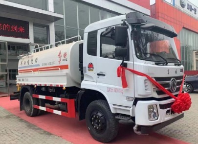 專攻天下灑水車_東風(fēng)隨專灑水車_東風(fēng)新款D17灑水車 專攻天下灑水車_東風(fēng)隨專灑水車_東風(fēng)新款D17灑水車